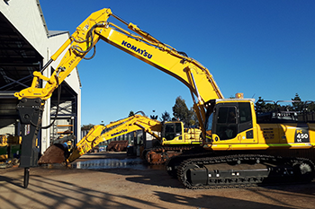 Komatsu-PC450LC-8-with-JMBH460H_350x233-(2).png